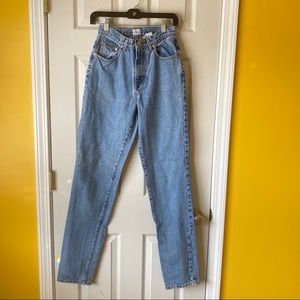 Calvin Klein Classic 5 pocket Mom Jean